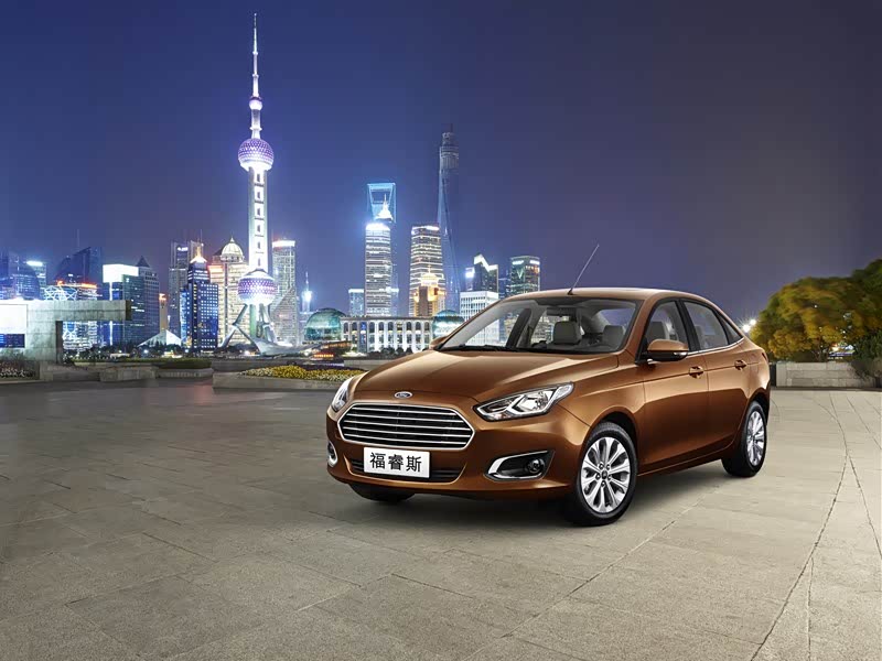 合肥恒信美华福特 新车展示