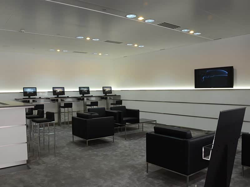 石家庄保时捷中心 休息区