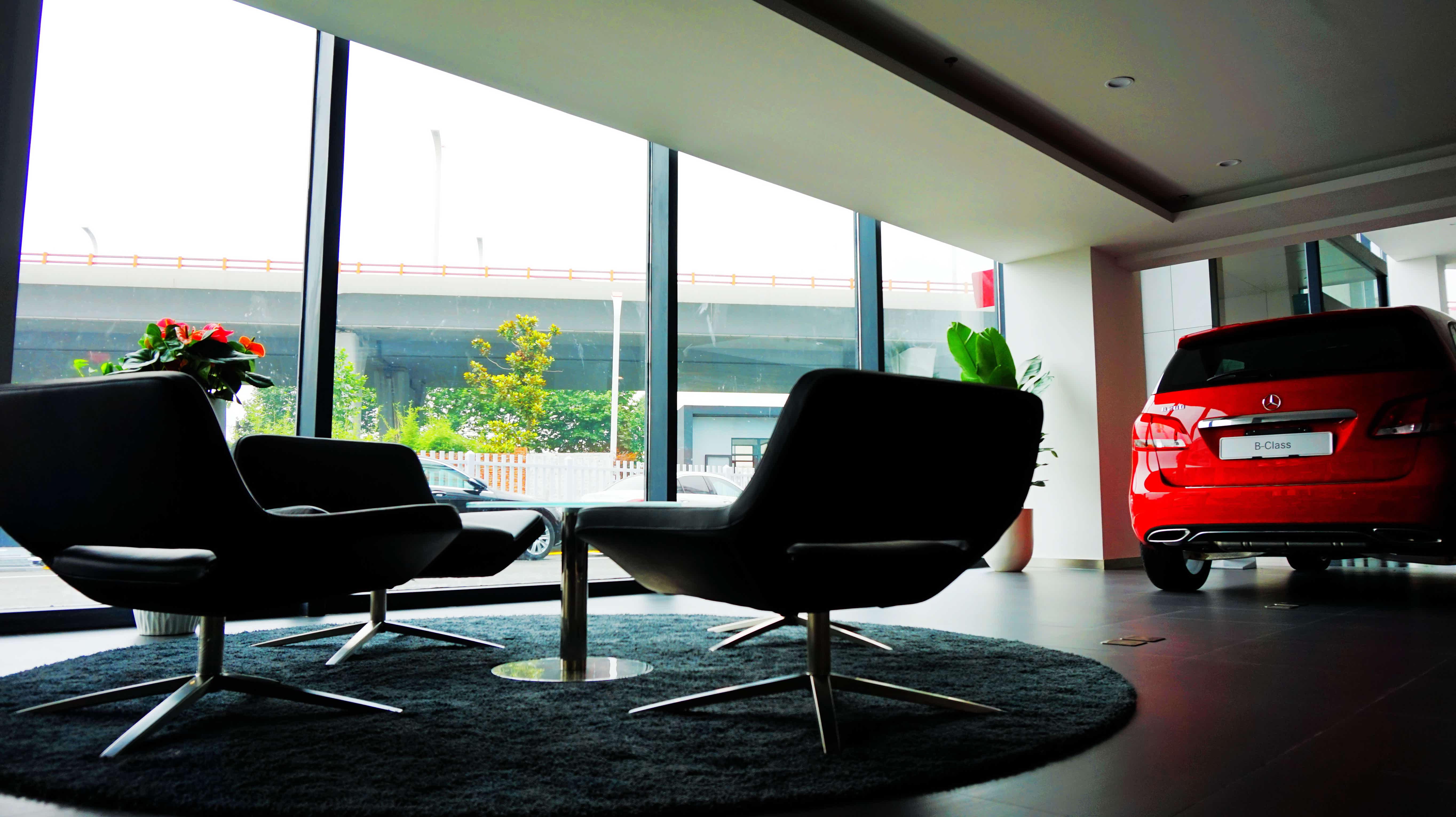 南京万帮奔驰 休息区