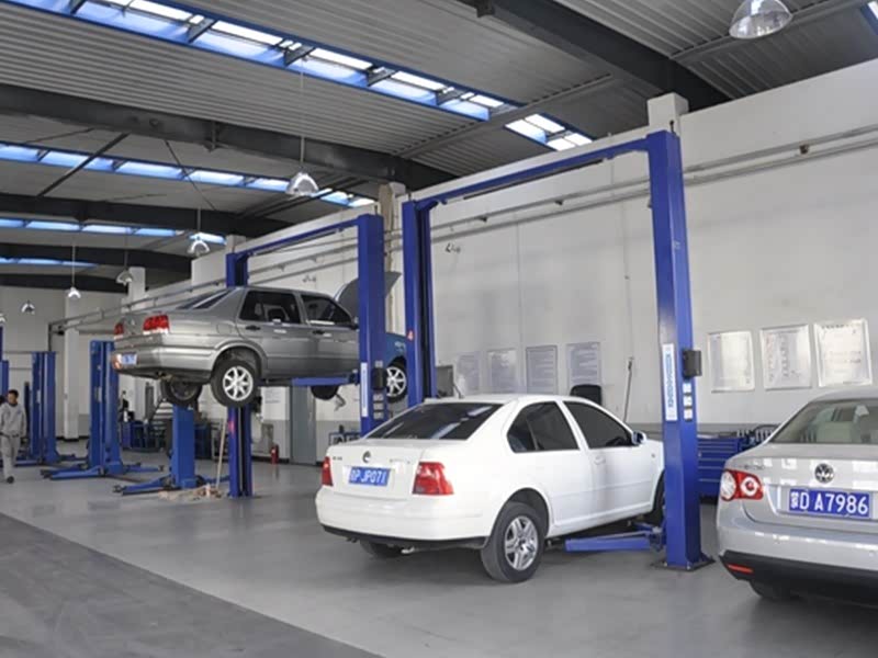 赤峰凯富达一汽大众4s店